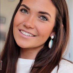 Meet your Posher, Shannon